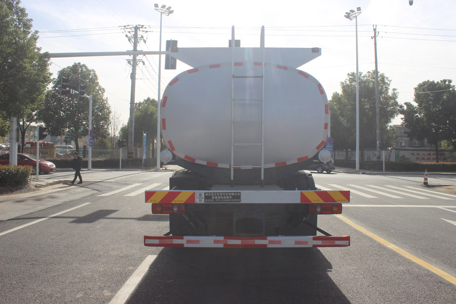 潤知星牌SCS5253GPGDFH6普通液體運輸車公告圖片