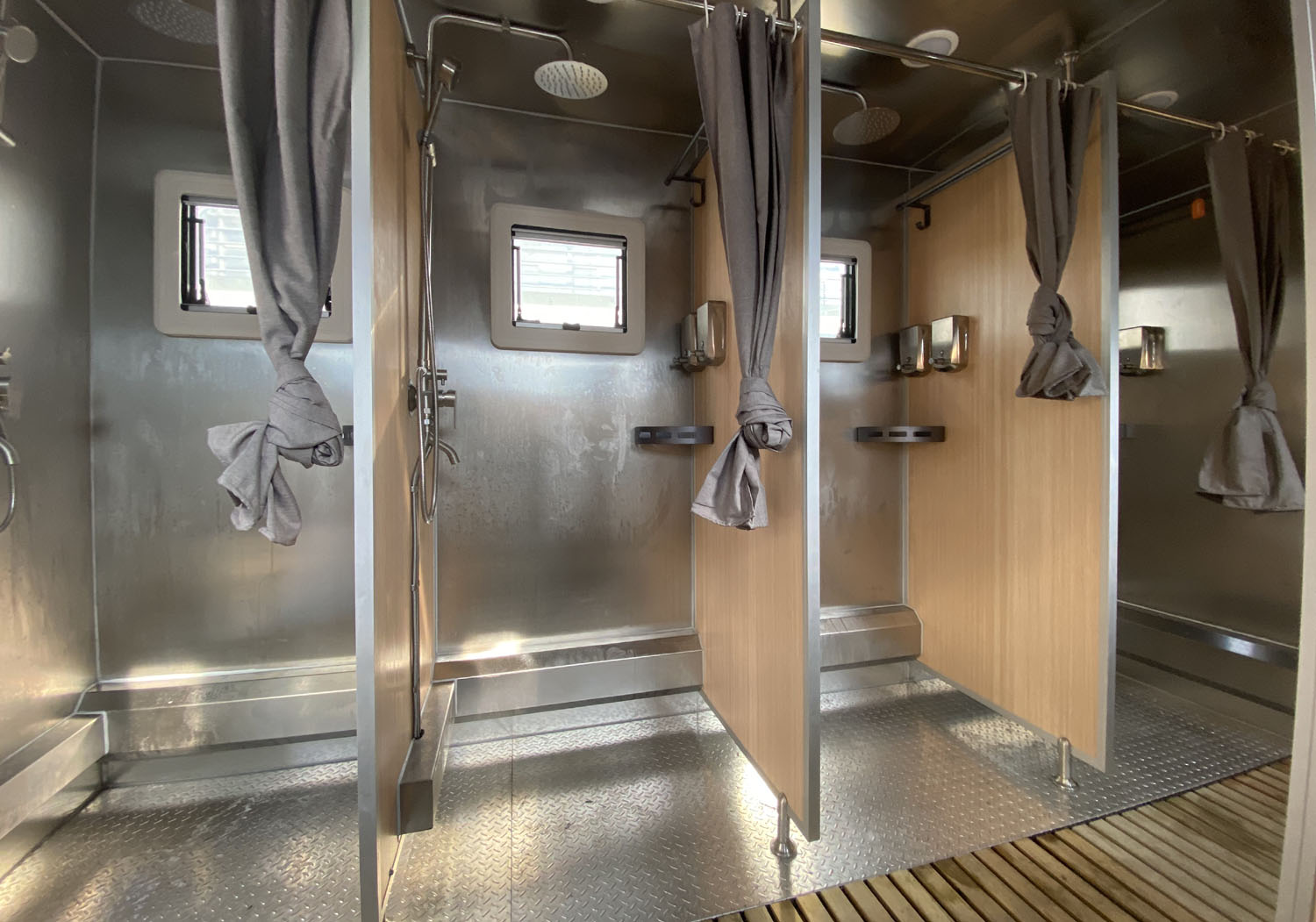 振翔股份牌ZXT5150XLYA6淋浴車公告圖片