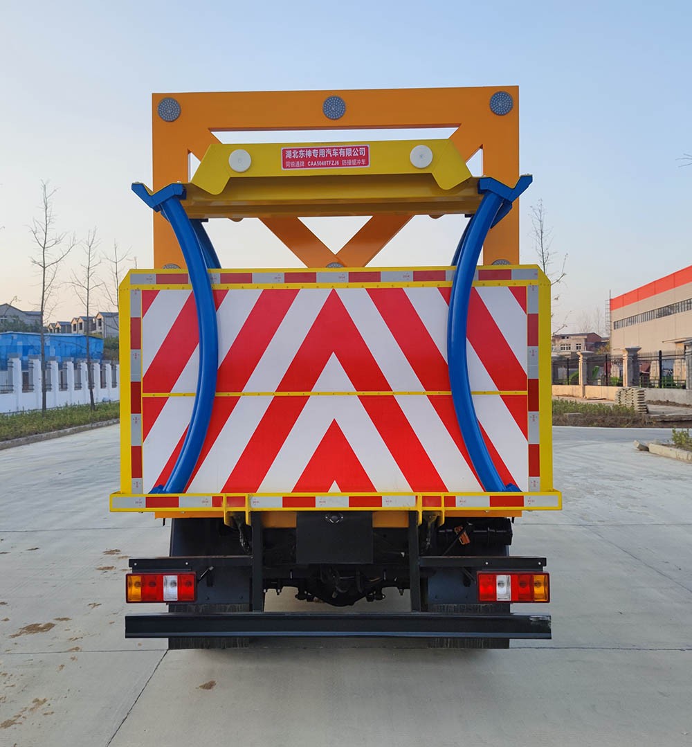 同銳通牌CAA5040TFZJ6防撞緩沖車公告圖片