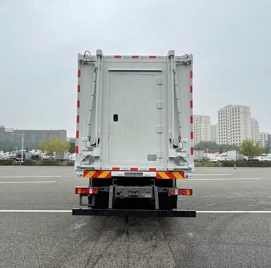 耐德山花牌NDT5151XYLA6醫(yī)療車(chē)公告圖片