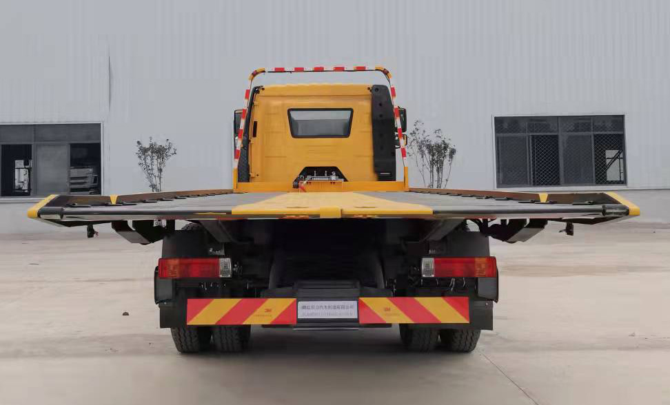 長力威牌CLA5180TQZCA6清障車公告圖片