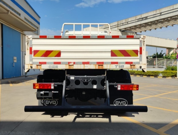 比亚迪牌BYD1180C3EV4纯电动载货汽车公告图片
