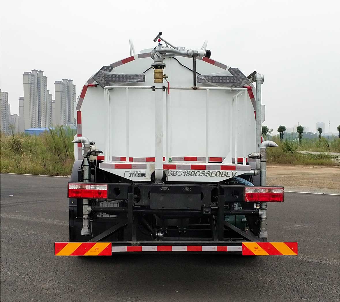 廣巴牌GB5180GSSEQBEV純電動灑水車公告圖片
