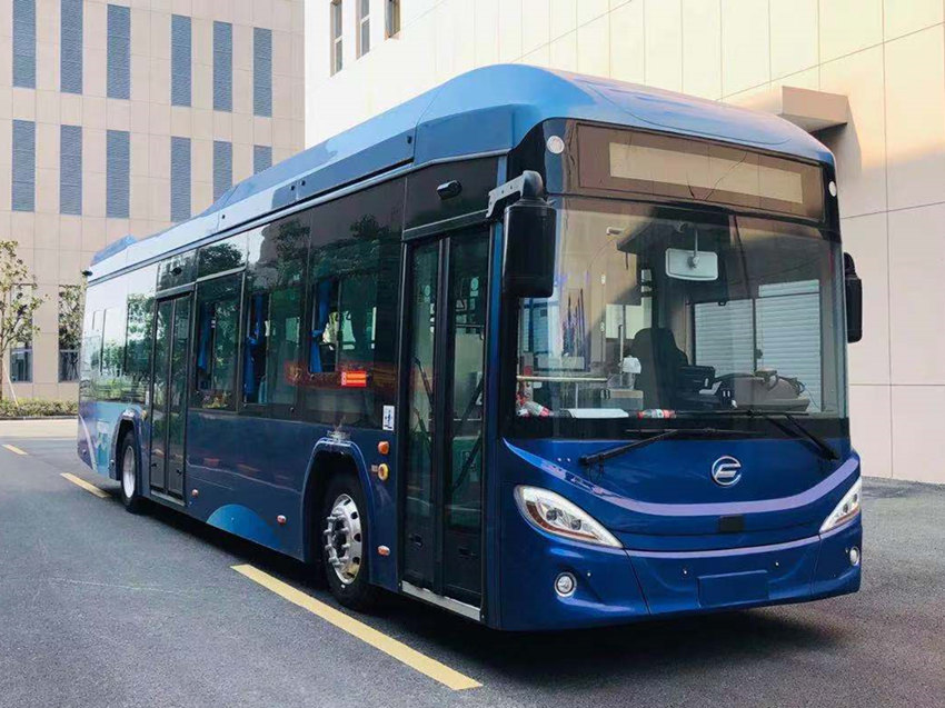 美锦飞驰牌QMJ6120FCEVGA燃料电池城市客车公告图片