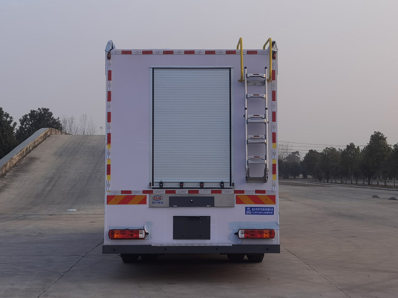 程力威牌CLW5180XJS6净水车公告图片