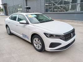 巡逻车