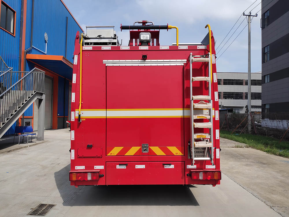 捷達消防牌SJD5191GXFPM80/SDA泡沫消防車公告圖片