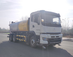 绿化喷洒车