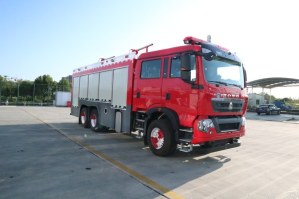 RT5240GXFGF60/H6干粉消防车图片