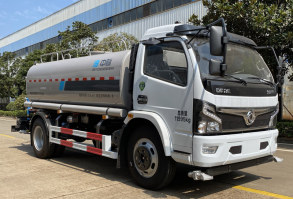 洒水车