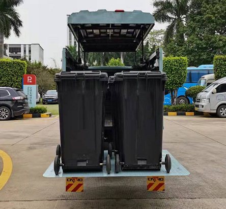廣環(huán)牌GH5033XTY密閉式桶裝垃圾車(chē)公告圖片