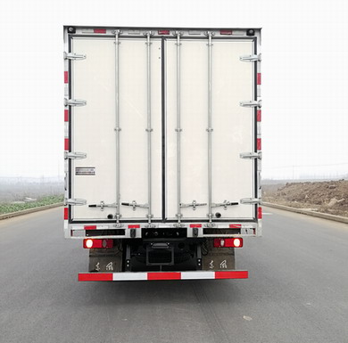 東風(fēng)牌DFV5041XLCGP6D冷藏車公告圖片