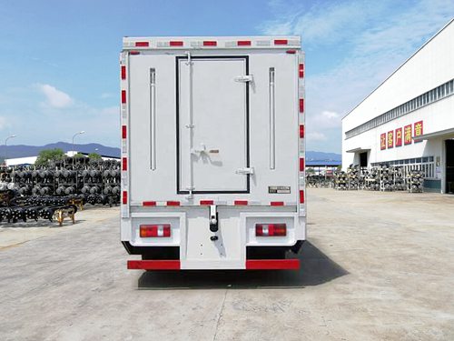 豪曼牌ZZ5048XWTG17FB1舞臺(tái)車公告圖片