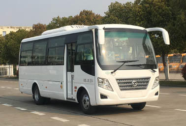华新牌7.4米24-30座客车(HM6741LFN6X)