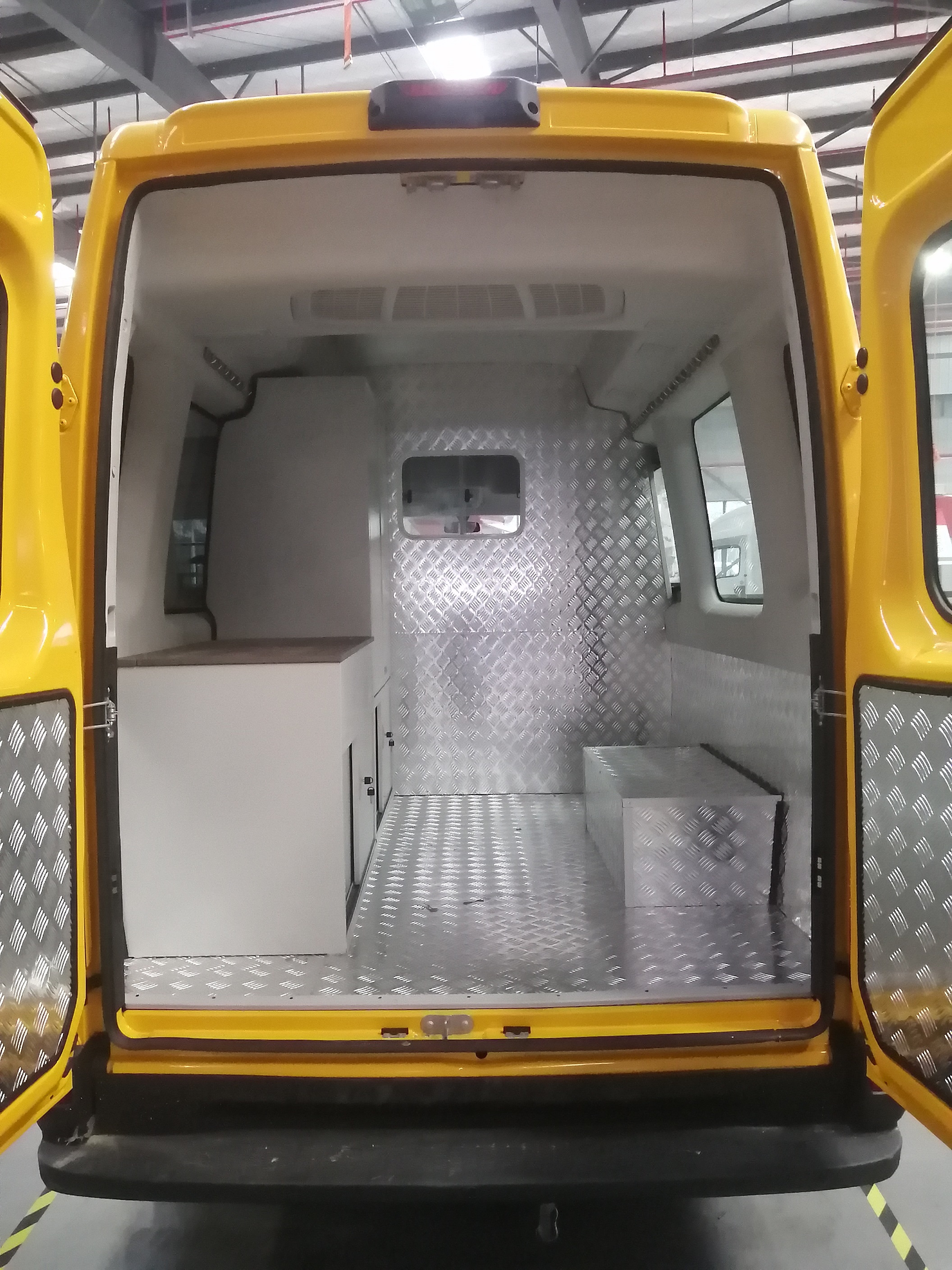 拓銳斯特牌YDL5041XDW03流動(dòng)服務(wù)車公告圖片