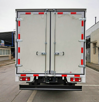 長(zhǎng)安牌SC5040XXYUFW62廂式運(yùn)輸車公告圖片