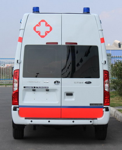 宝龙牌TBL5043XJH6救护车公告图片