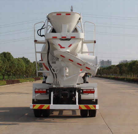 东风牌EQ5180GJB8EDFAC混凝土搅拌运输车公告图片