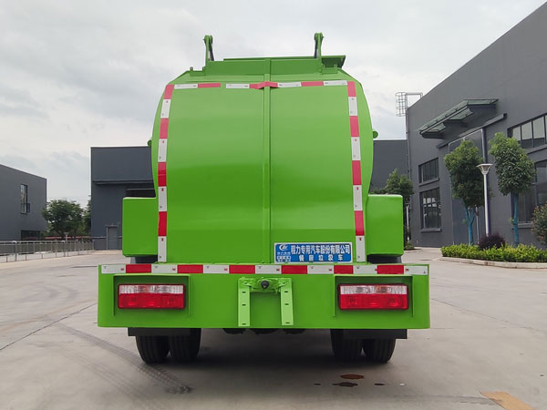 程力威牌CLW5073TCA6餐廚垃圾車公告圖片