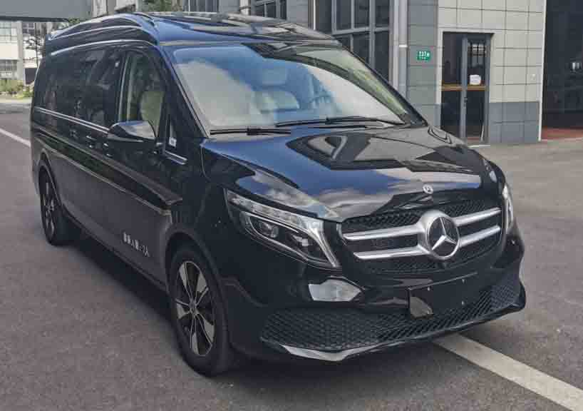 卡漠茲牌WHH5033XSW商務(wù)車公告圖片