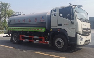 绿化喷洒车