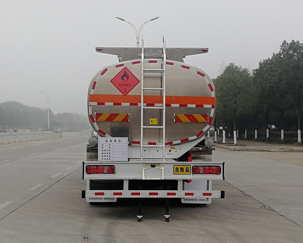 楚胜牌CSC5266GYYLZK6铝合金运油车公告图片