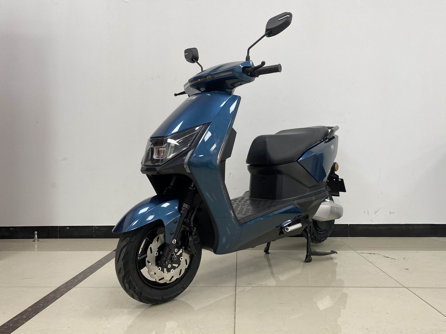 新蕾牌XL1000DT-3A电动两轮摩托车公告图片