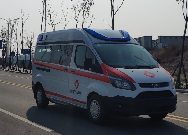 中国中车牌TEG5040XJH305救护车