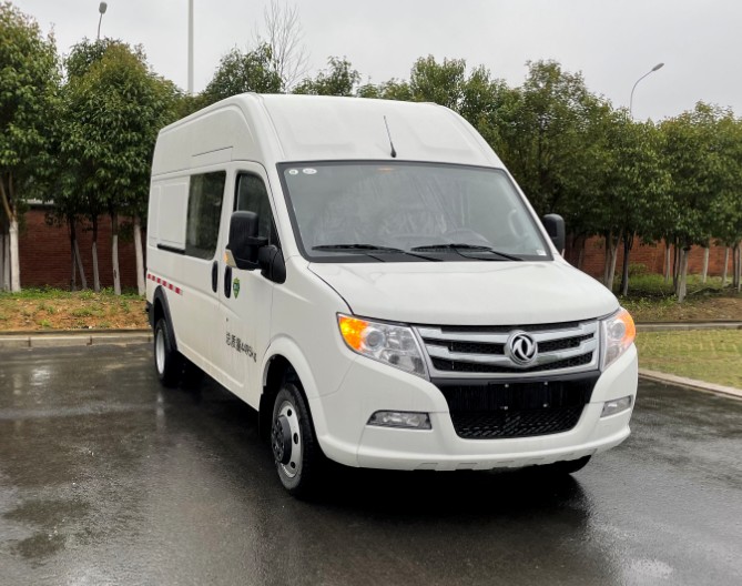 東風(fēng)牌EQ5042XXY6A2廂式運(yùn)輸車公告圖片