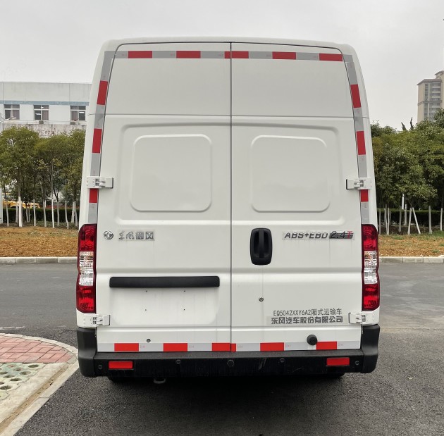 東風(fēng)牌EQ5042XXY6A2廂式運(yùn)輸車公告圖片