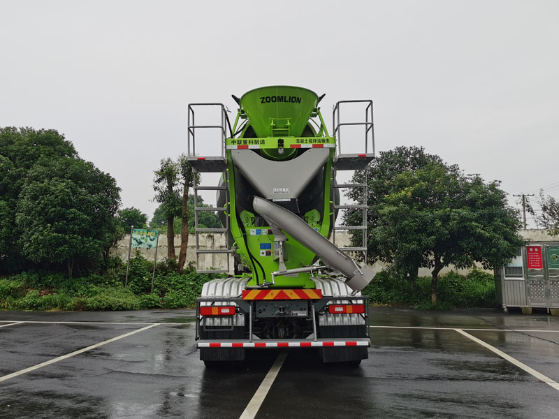 中聯(lián)牌ZLJ5310GJBHT2F混凝土攪拌運輸車公告圖片