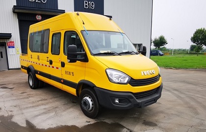 依維柯牌NJ5066XGCJC7E工程車公告圖片