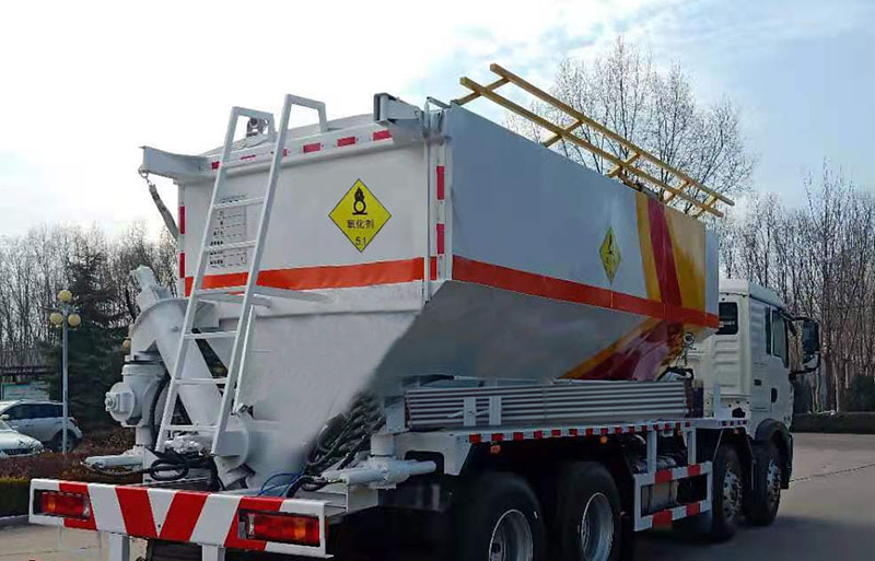 舜德牌SDS5320THAZZ6現場混裝銨油炸藥車公告圖片