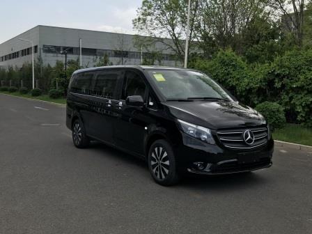 北京牌BJ5035XSWF商務(wù)車公告圖片