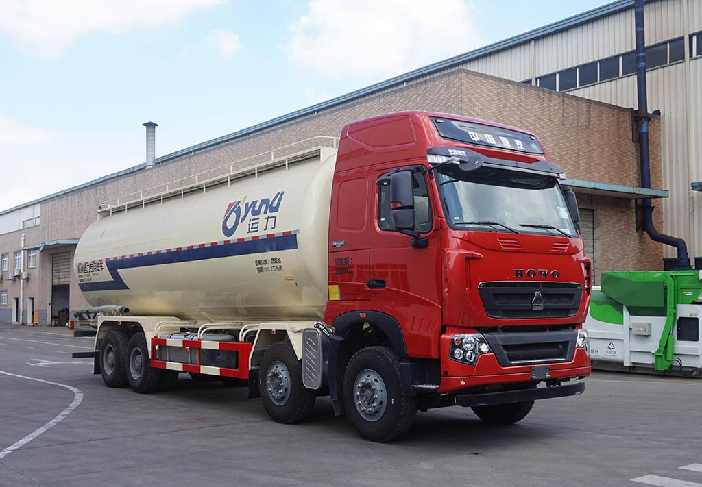 運力牌LG5315GFLZ6低密度粉粒物料運輸車公告圖片