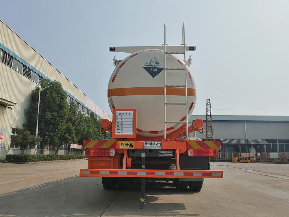 华威驰乐牌SGZ5322GFWZZ6T5腐蚀性物品罐式运输车公告图片