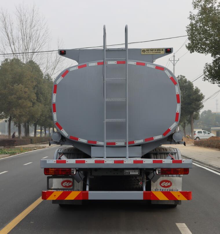 中汽力威牌HLW5311TGYZ6供液車公告圖片