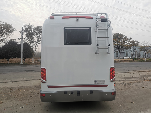 飛球牌ZJL5061XLJQ6旅居車公告圖片