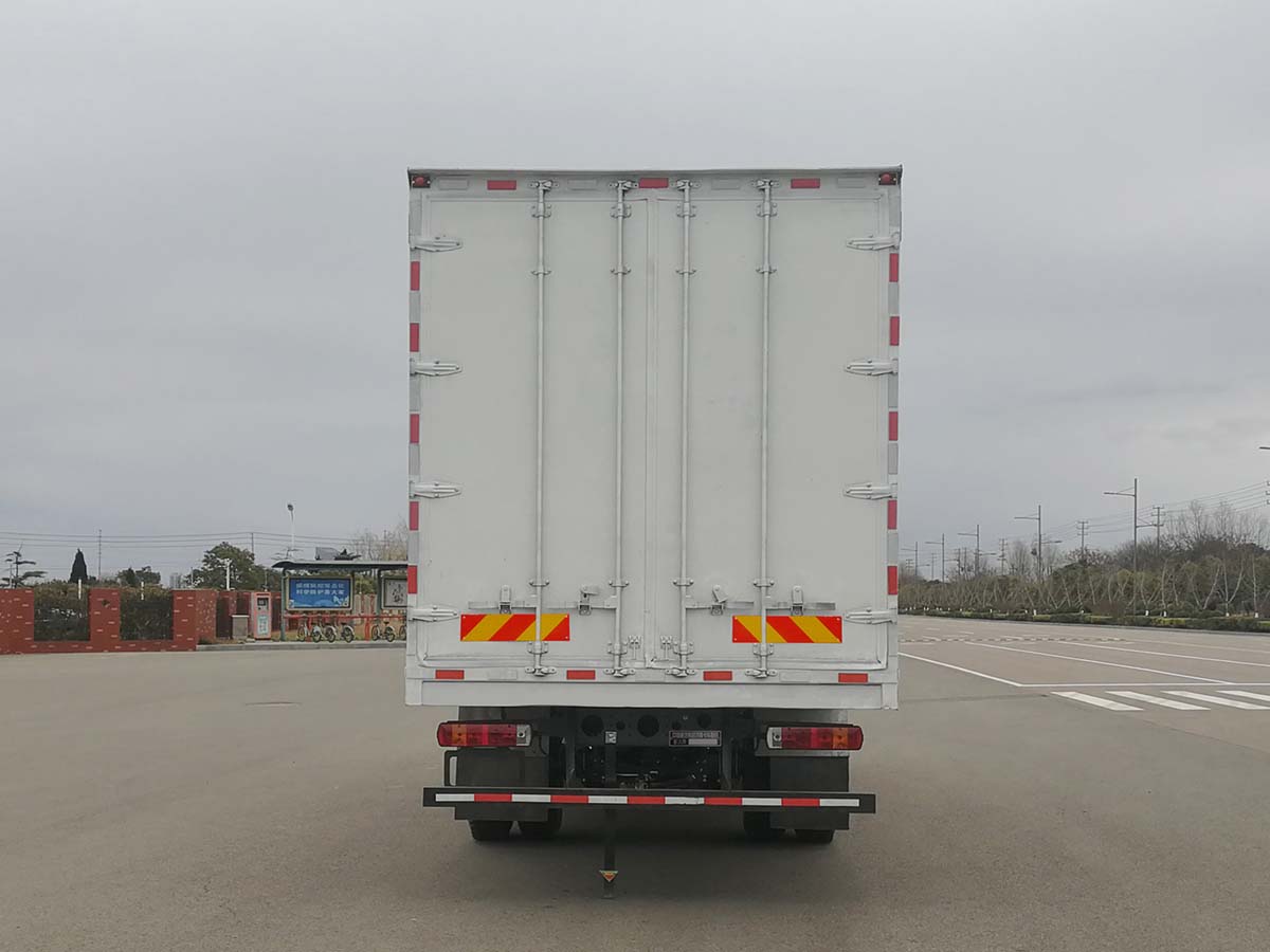 豪沃牌ZZ5187XXYN501GZ1BEV純電動(dòng)廂式運(yùn)輸車公告圖片