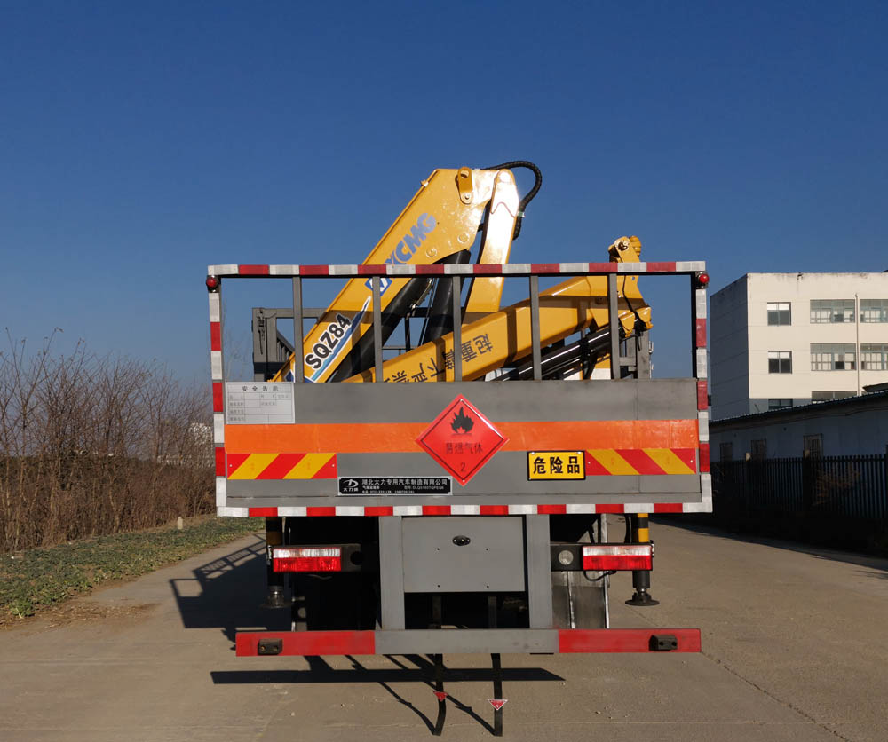 大力牌DLQ5185TQPEQ6氣瓶運(yùn)輸車公告圖片