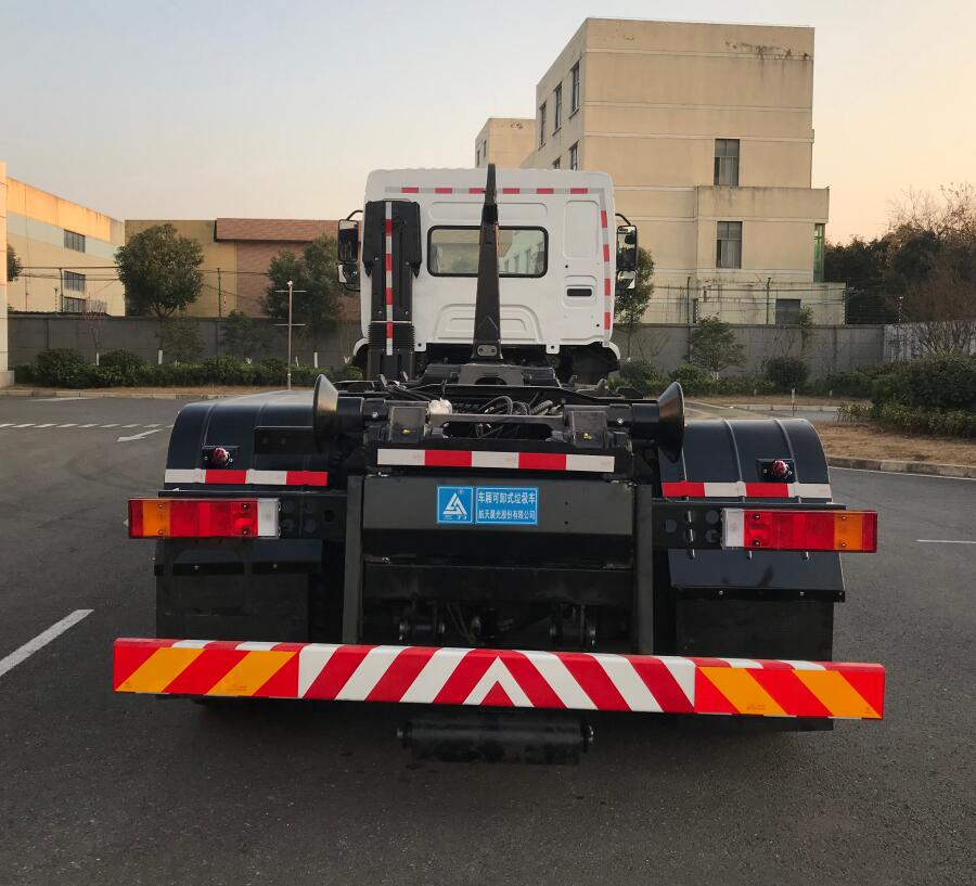 三力牌CGJ5256ZXXLZE6車廂可卸式垃圾車公告圖片