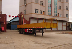 常春宇创牌11.5米32.3吨3轴半挂车(FCC9401L)