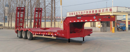 辰陆牌LJT9401TDP低平板半挂车图片