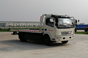 纯电动清障车