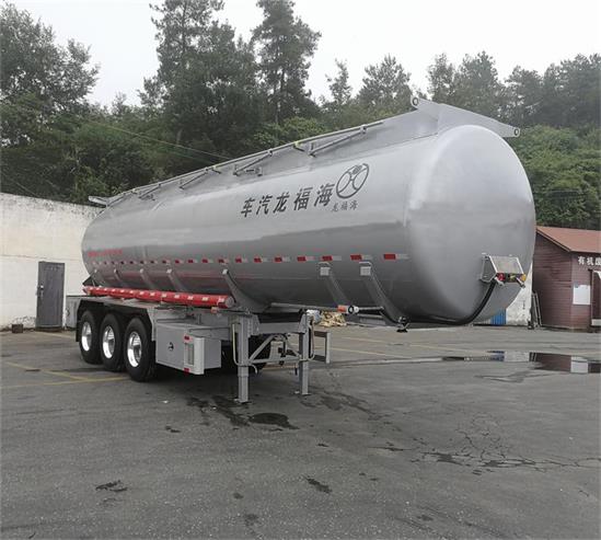海福龙牌10.9米33吨3轴普通液体运输半挂车(PC9400GPG)