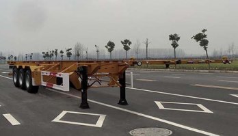 危险品罐箱骨架运输半挂车