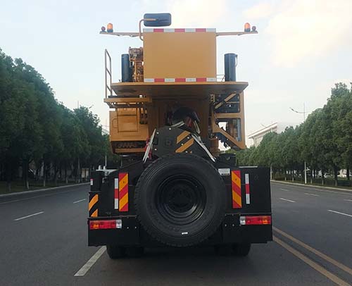 三一牌SYM5506JQZ(STC800T6)汽車(chē)起重機(jī)公告圖片