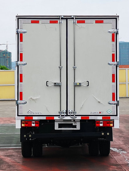 長安牌SC5031XXYFRD61CNG廂式運輸車公告圖片