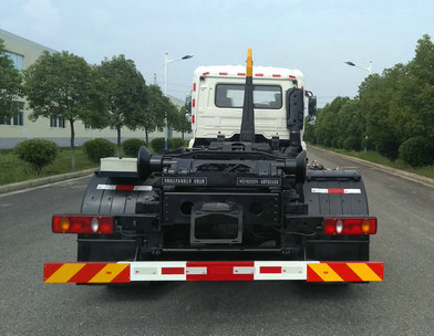 凱恒達(dá)牌HKD5180ZXXDF6車(chē)廂可卸式垃圾車(chē)公告圖片