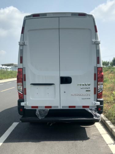 依維柯牌NJ5046XLCFE冷藏車公告圖片